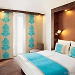 Hotel One Berlin-bellevue