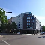 One Berlin-bellevue 3*