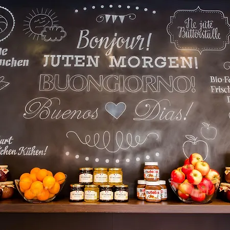 文柏林贝勒福汽车旅馆