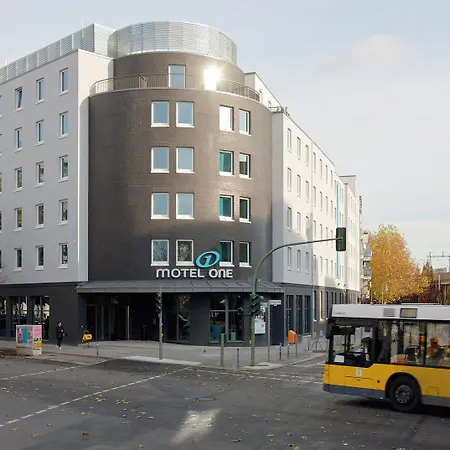 Otel One Berlin-bellevue 3*