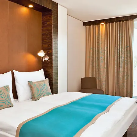 文柏林贝勒福汽车旅馆 3*