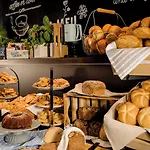 Hotel One Berlin-bellevue 3*